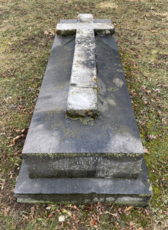 Forest Family Graves
